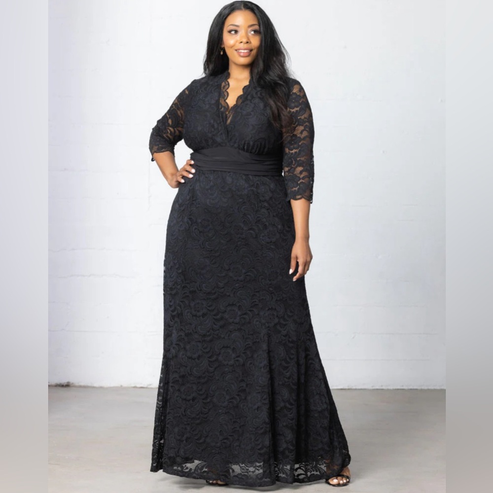 EUC Kiyonna Black Lace Maxi Dress Size 0X Screen Siren Formal Gown